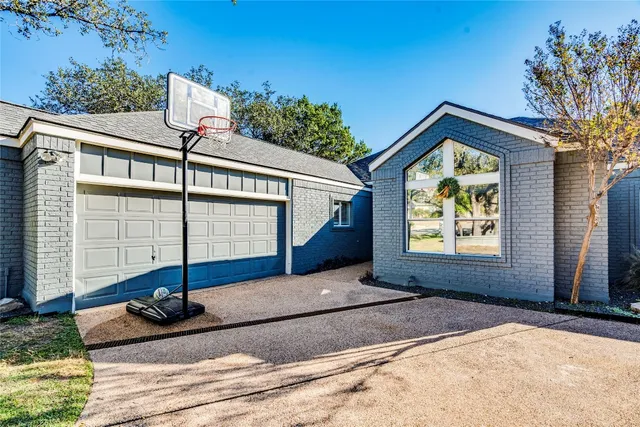 $4,500 | 106 Rupen Court, Lakeway, TX 78734