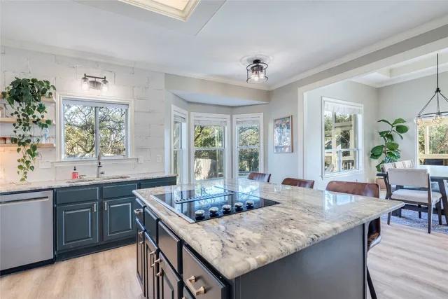 $4,500 | 106 Rupen Court, Lakeway, TX 78734