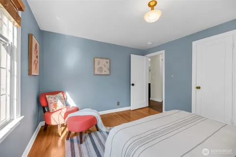 $1,050,000 | 3206 22nd Avenue West, Seattle, WA 98199