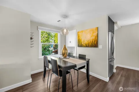 $1,050,000 | 3206 22nd Avenue West, Seattle, WA 98199