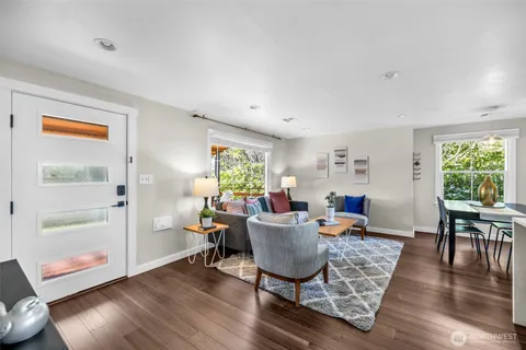 $1,050,000 | 3206 22nd Avenue West, Seattle, WA 98199