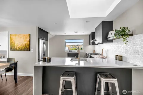 $1,050,000 | 3206 22nd Avenue West, Seattle, WA 98199