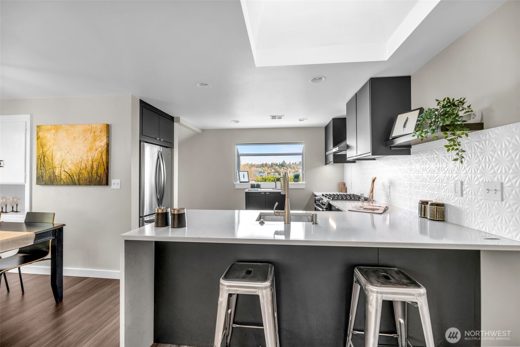 3206 22nd Avenue West Seattle, WA 98199 - Photo 7 of 31