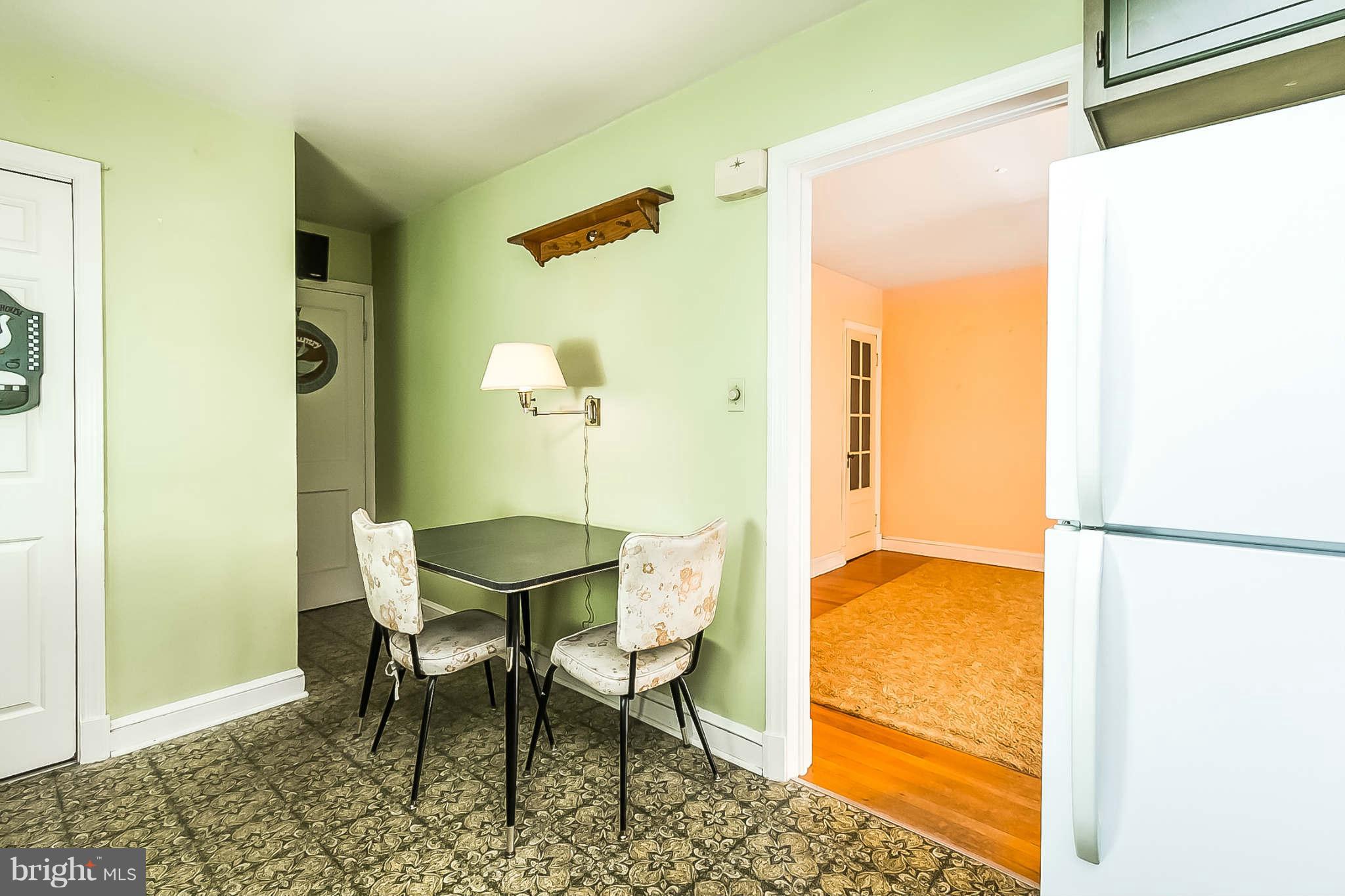 1009 Elm Ridge Avenue Baltimore, MD 21229 - Photo 13 of 30 Kitchen
