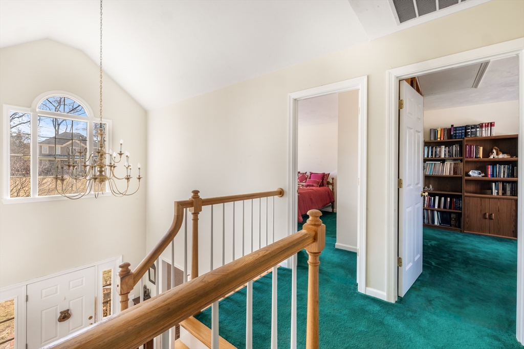 5 Hunter Circle Milford, MA 01757 - Photo 19 of 40