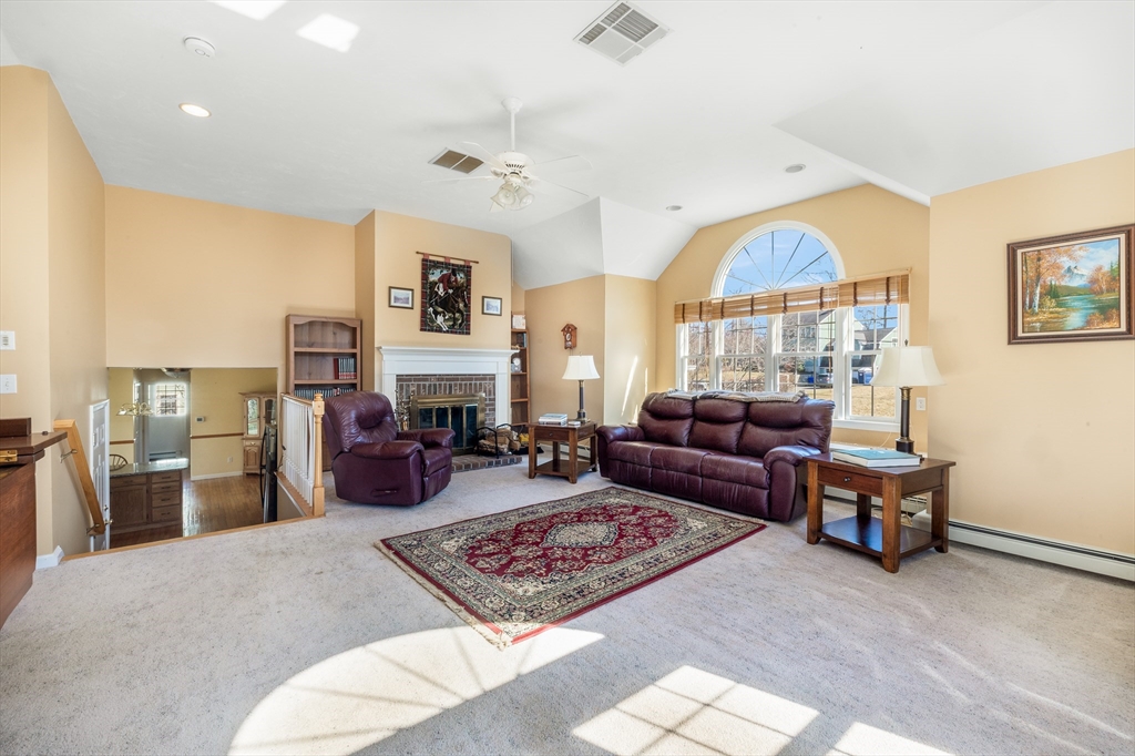 5 Hunter Circle Milford, MA 01757 - Photo 34 of 40