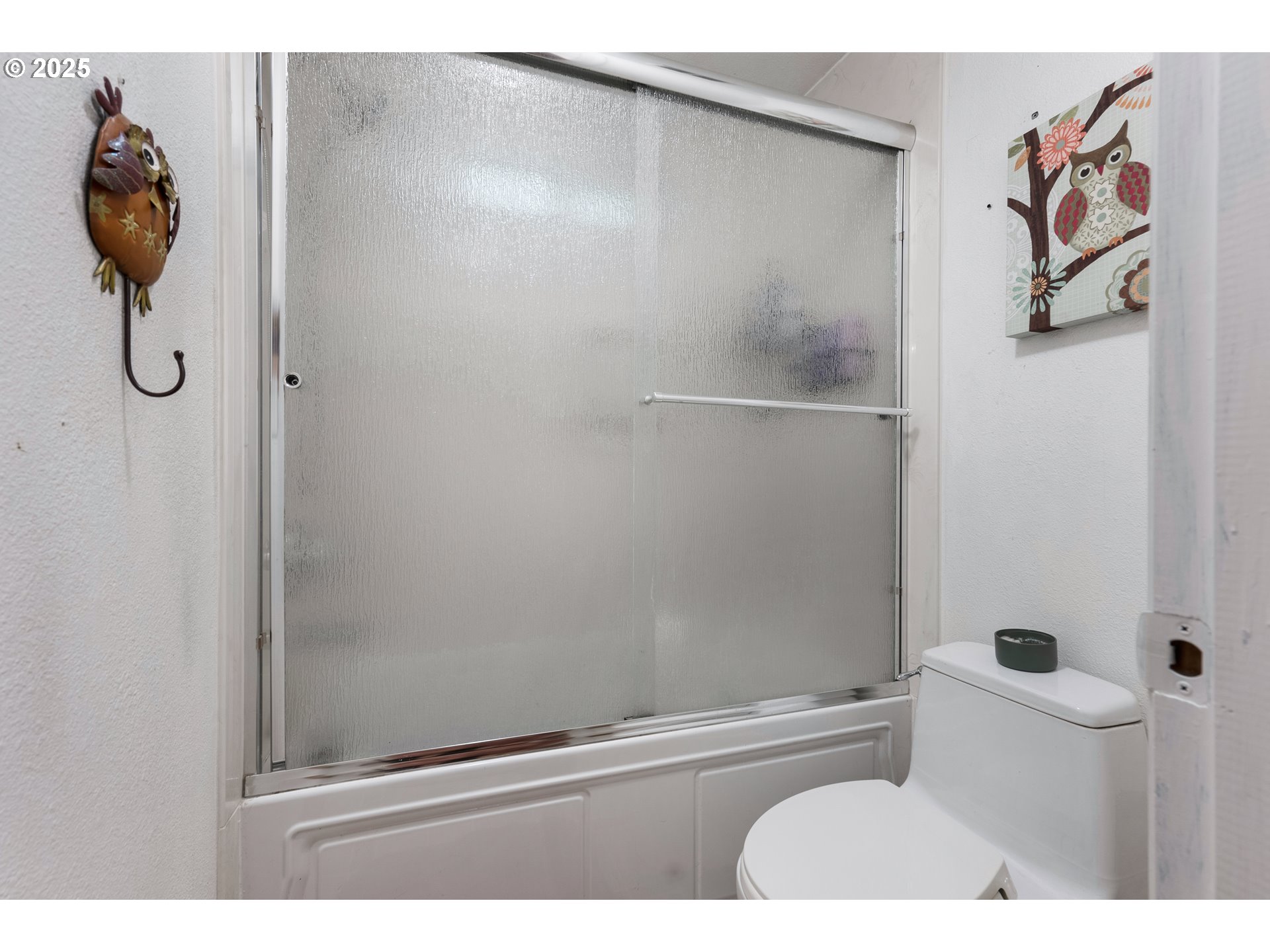 11398 Southwest Ironwood Loop Portland, OR 97223 - Photo 22 of 44 a bathroom with a shower