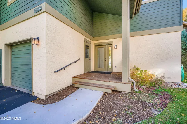 $799,000 | 2772 Kinnickinnick Road, Unit C, Vail, CO 81657