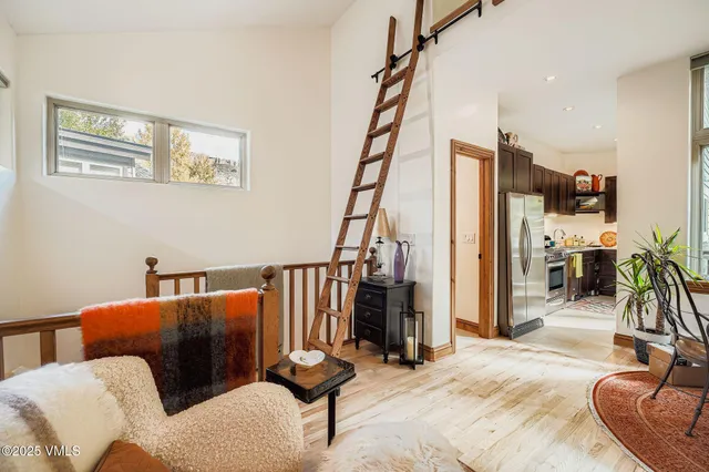 $799,000 | 2772 Kinnickinnick Road, Unit C, Vail, CO 81657