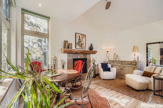 $799,000 | 2772 Kinnickinnick Road, Unit C, Vail, CO 81657