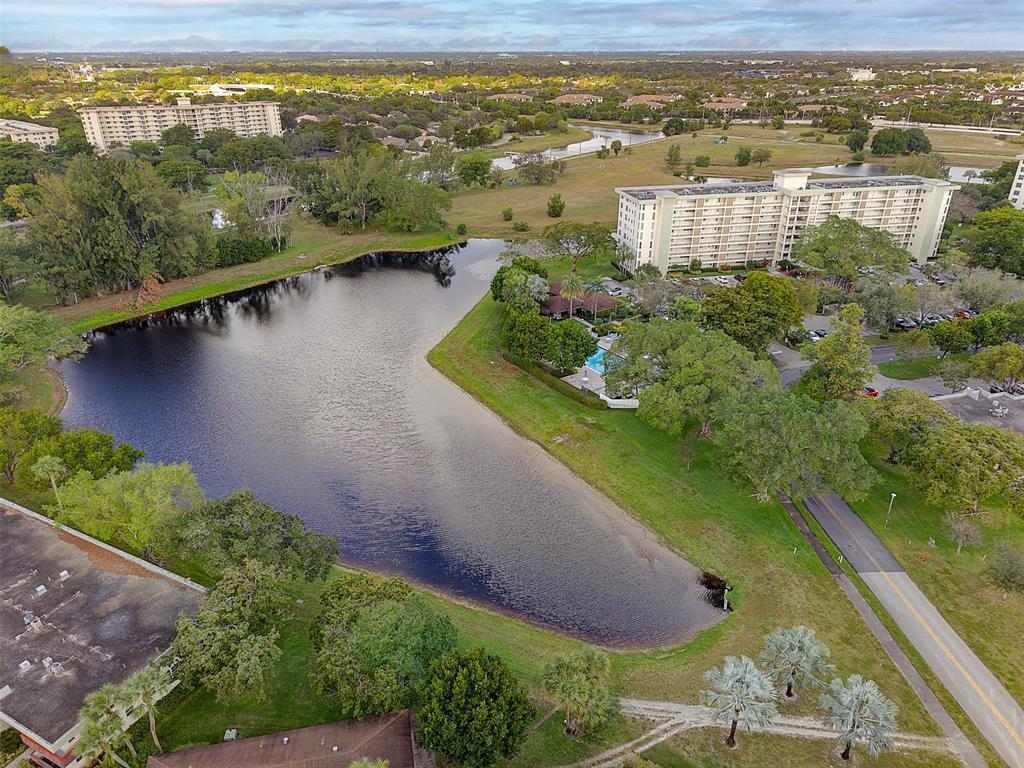 3080 North Course Drive, Unit 304 Pompano Beach, FL 33069 - Photo 31 of 42