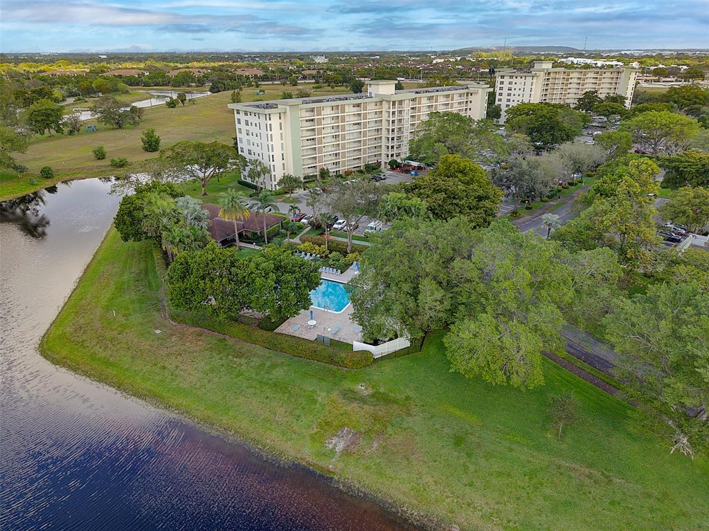 3080 North Course Drive, Unit 304 Pompano Beach, FL 33069 - Photo 32 of 42