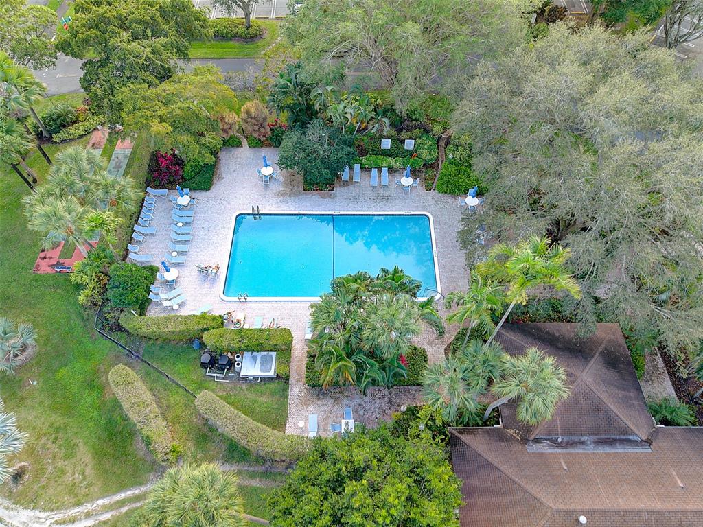 3080 North Course Drive, Unit 304 Pompano Beach, FL 33069 - Photo 37 of 42