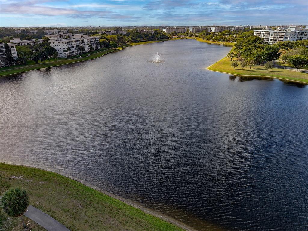 3080 North Course Drive, Unit 304 Pompano Beach, FL 33069 - Photo 38 of 42