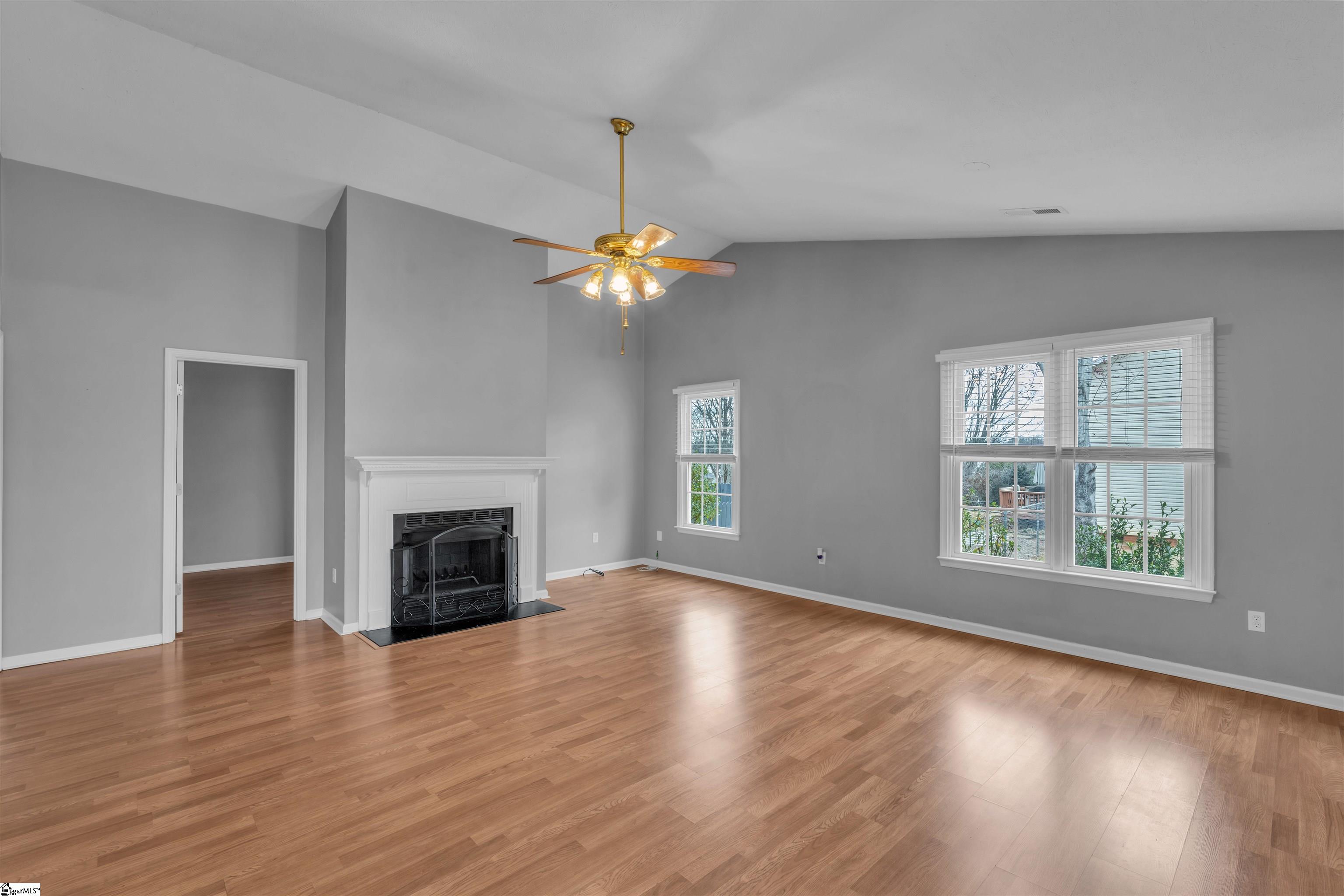 408 Laurel Tree Lane Simpsonville, SC 29681 - Photo 5 of 32