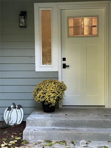 a wooden floor in a living room