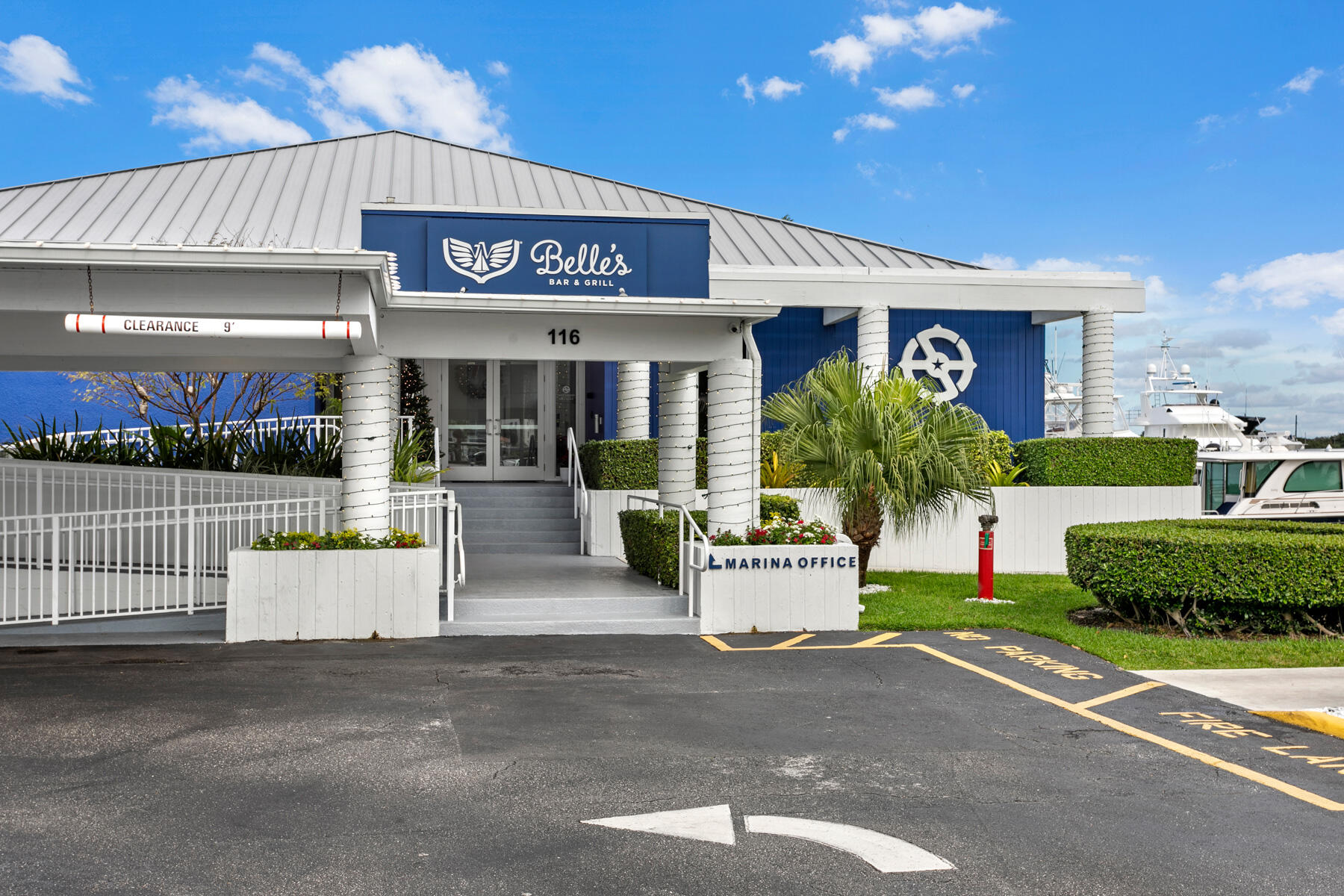 1109 Marine Way East, Unit L2R North Palm Beach, FL 33408 - Photo 26 of 27 Belle's Restaurant