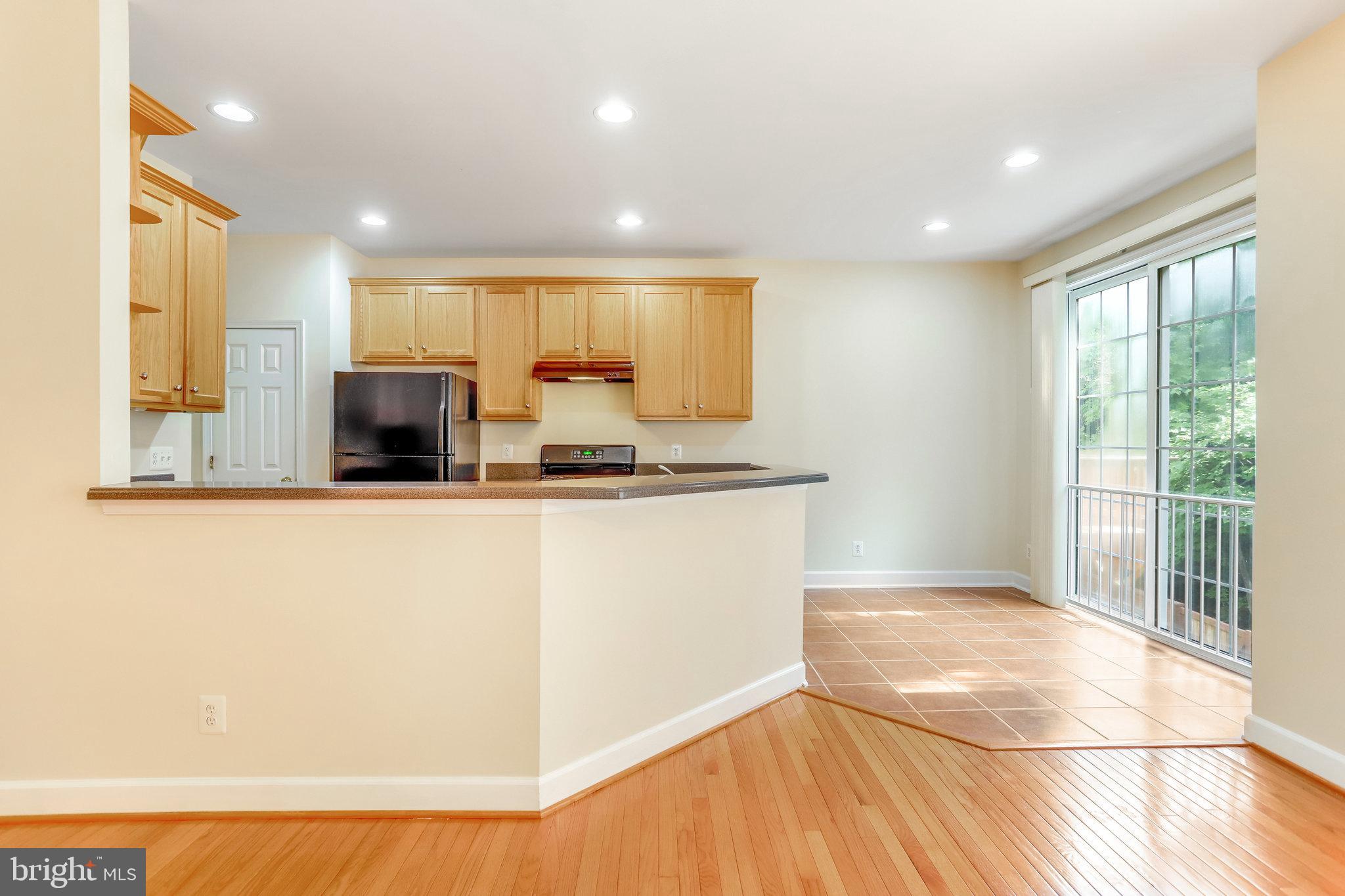 9291 Laurel Ridge Crossing Road Lorton, VA 22079 - Photo 28 of 78 Gallery Image 28