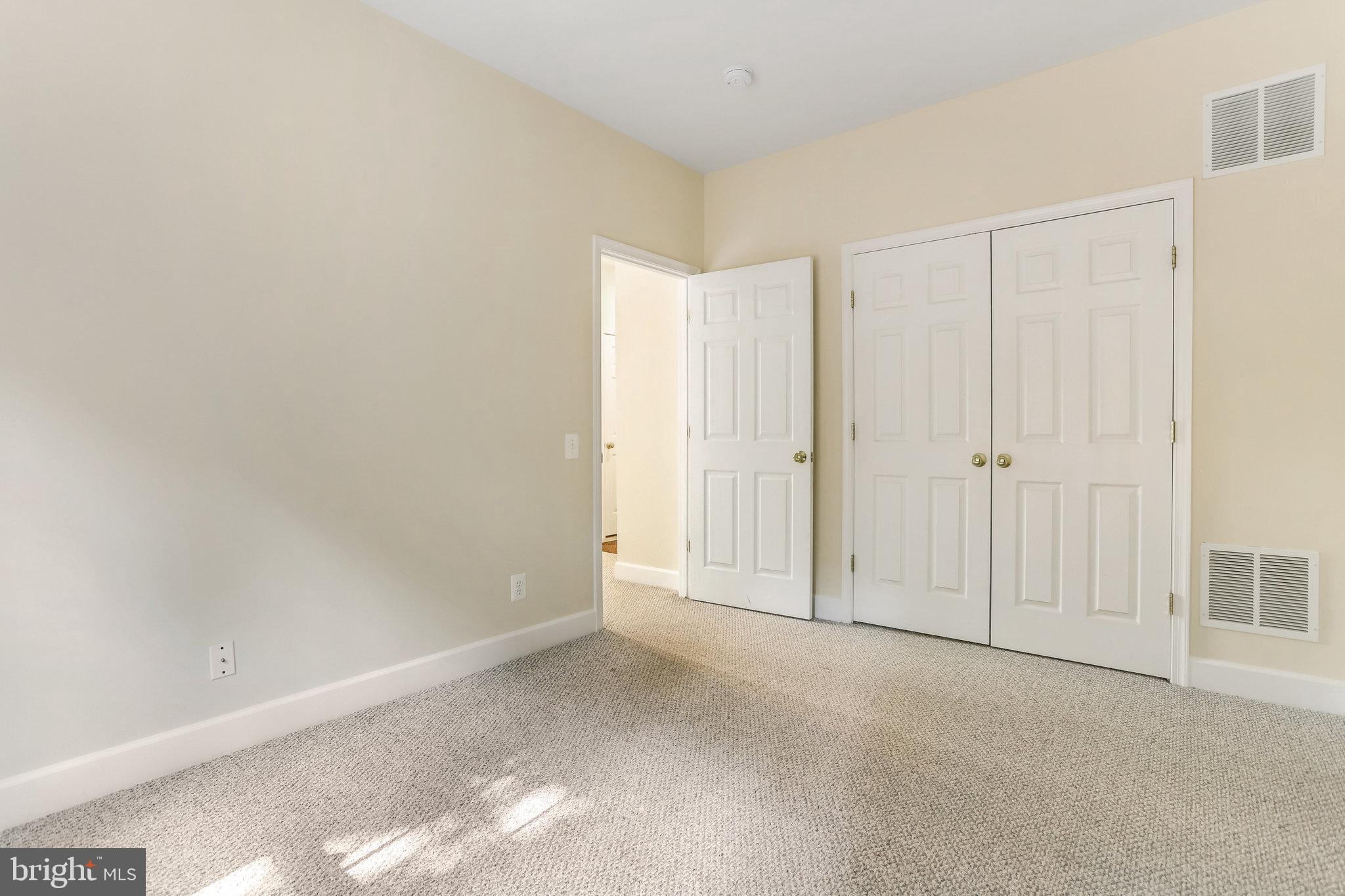 9291 Laurel Ridge Crossing Road Lorton, VA 22079 - Photo 41 of 78 Gallery Image 41