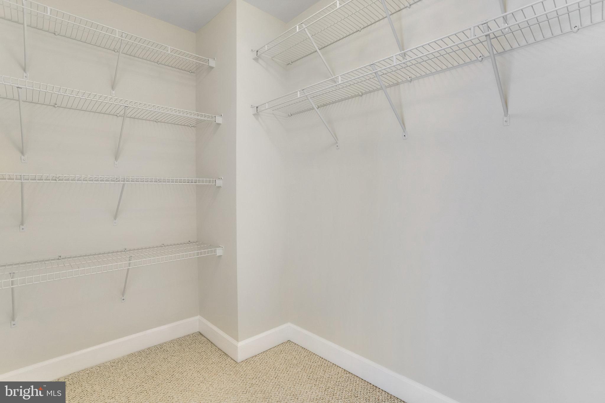 9291 Laurel Ridge Crossing Road Lorton, VA 22079 - Photo 42 of 78 Gallery Image 42