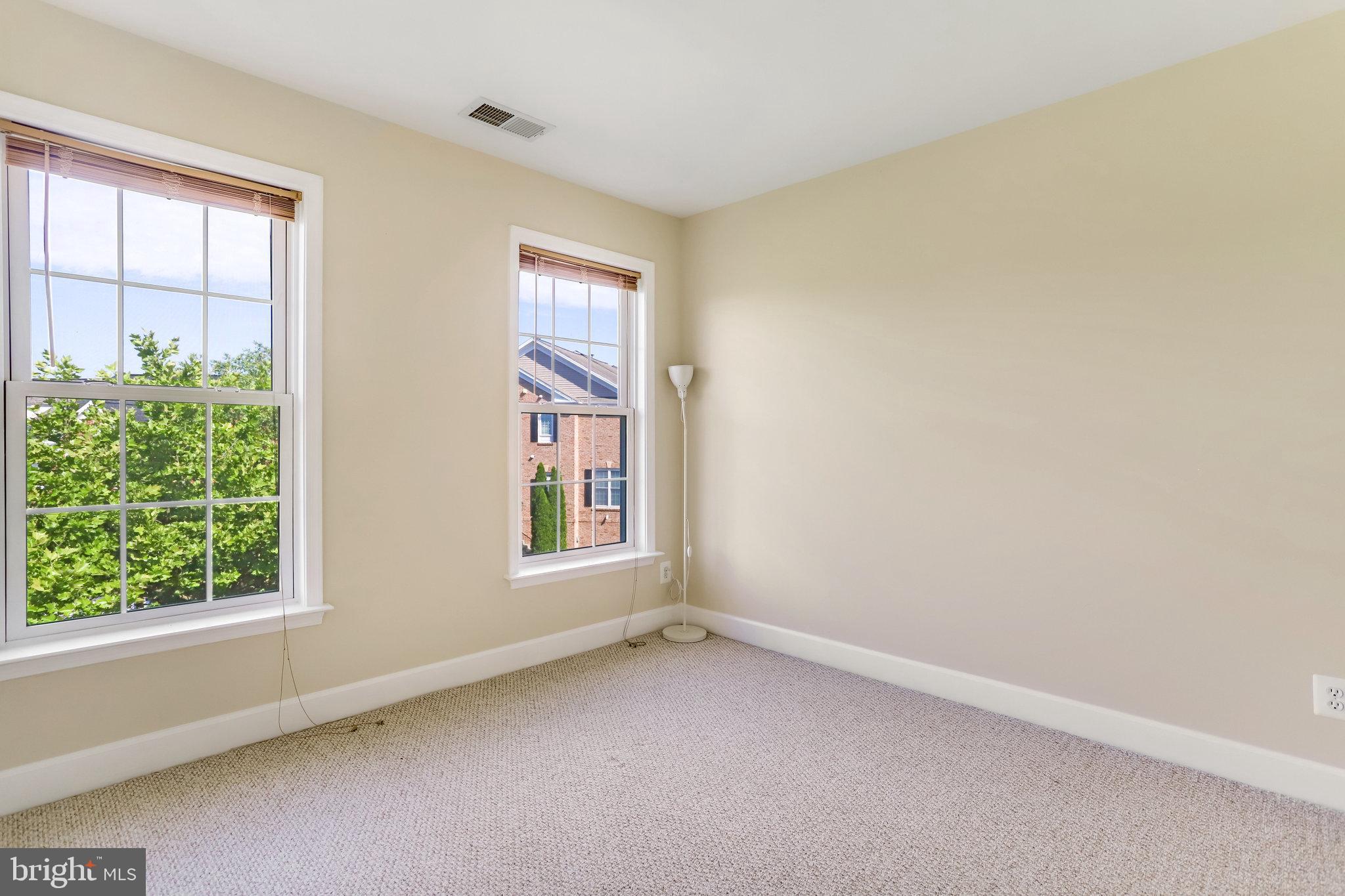 9291 Laurel Ridge Crossing Road Lorton, VA 22079 - Photo 51 of 78 Gallery Image 51