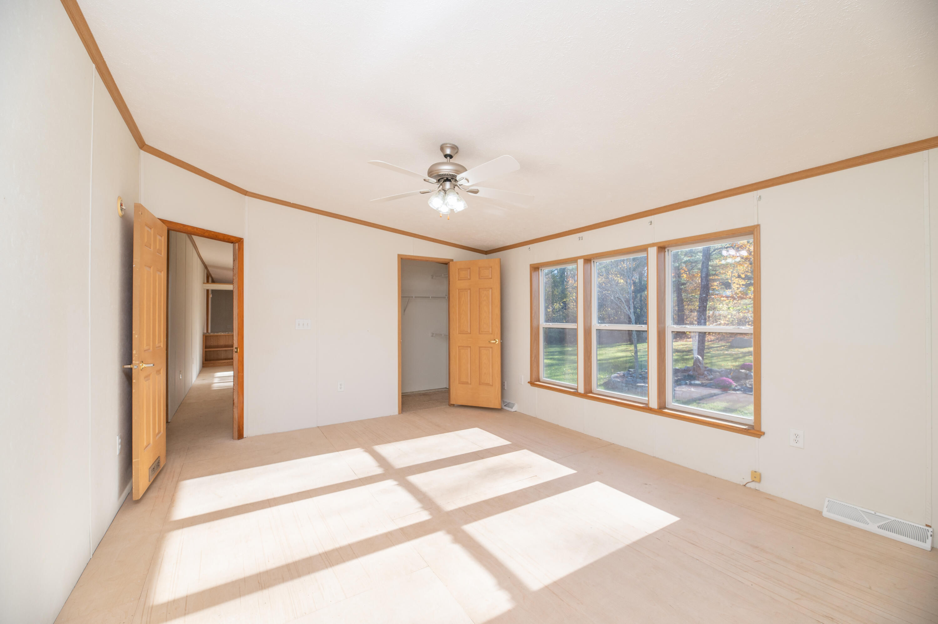 1201 West Ridge Road Cornville, ME 04976 - Photo 9 of 13 Interior19 (1)