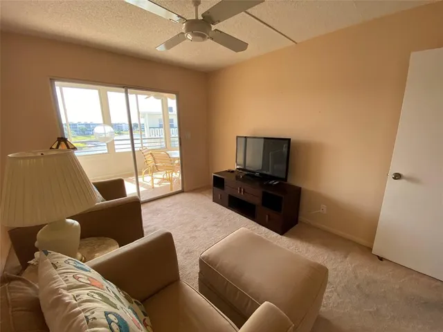 $145,000 | 4101 Oakridge V, Unit 4101, Deerfield Beach, FL 33442