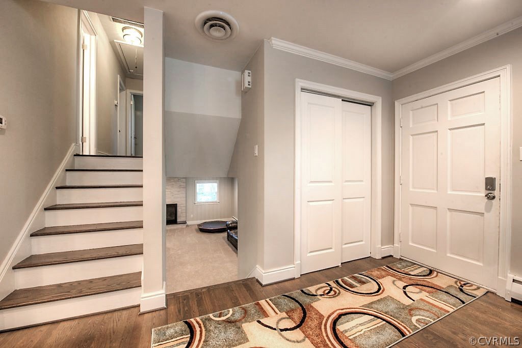9513 Newhall Road Henrico, VA 23229 - Photo 6 of 41 Gallery Image 6