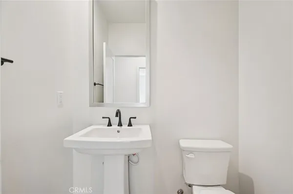 $811,990 | 39270 Saddle Drive, Palmdale, CA 93551