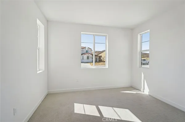 $811,990 | 39270 Saddle Drive, Palmdale, CA 93551