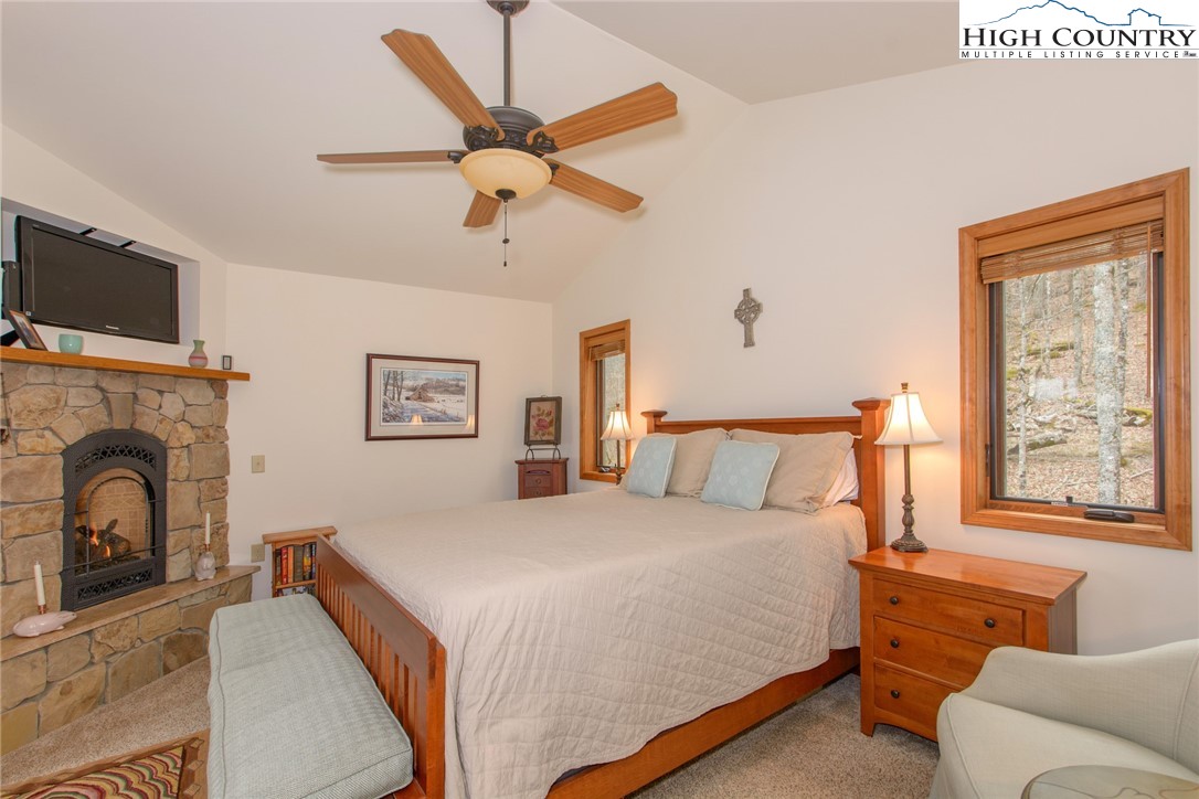 122 Tamarack Road Beech Mountain, NC 28604 - Photo 29 of 49 Gallery Image 29