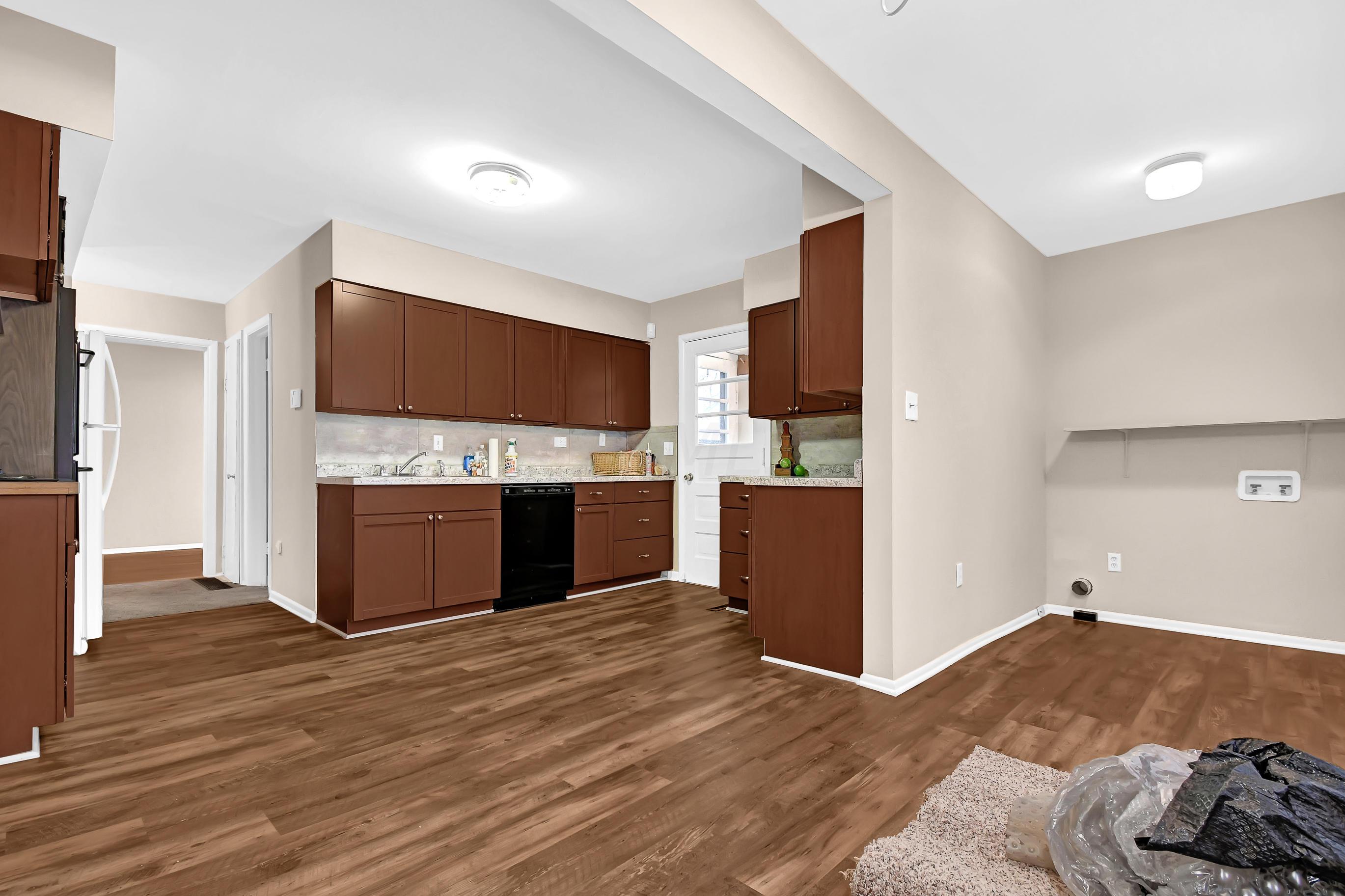 1918 Sale Road Columbus, OH 43224 - Photo 10 of 39 Gallery Image 10