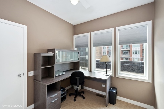 650 West Fulton Street, Unit B Chicago, IL 60661 - Photo 23 of 34