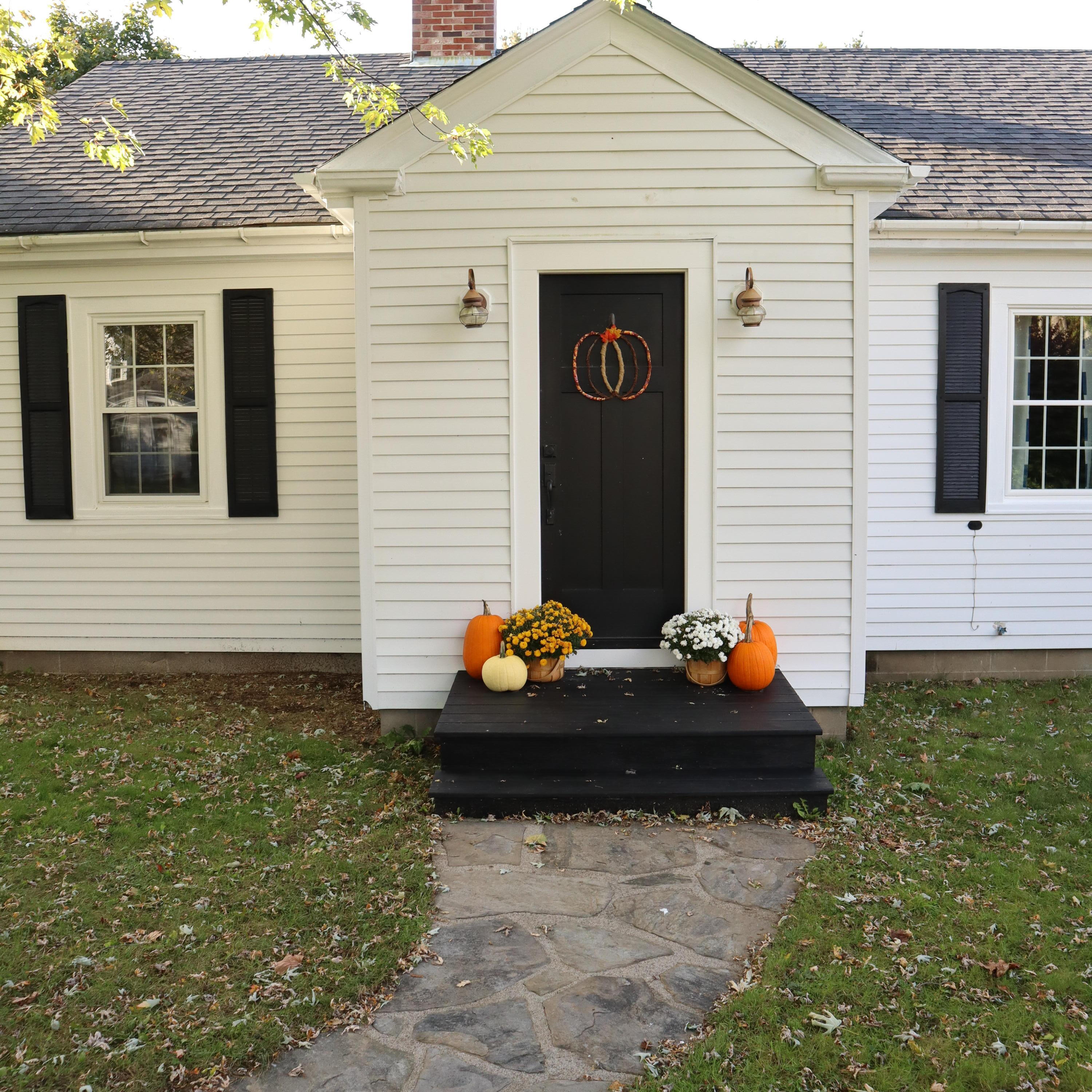 17 Harbor Road Friendship, ME 04547 - Photo 10 of 29 frontdoor