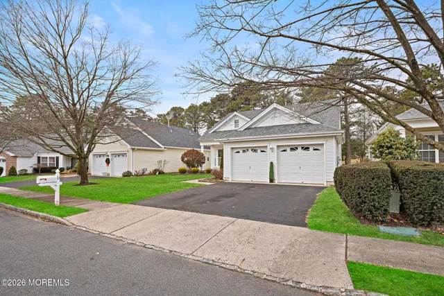 $499,900 | 11 Brightwinds Court, Lakewood, NJ 08701