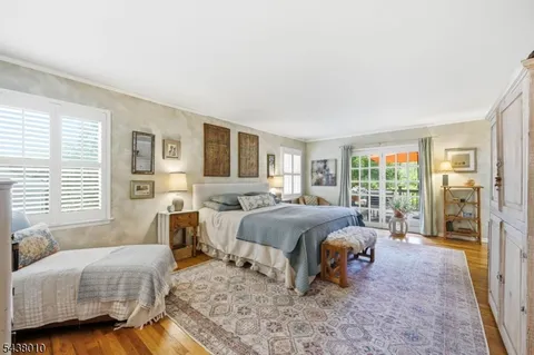 $829,000 | 38 West Main Street, Mendham, NJ 07945