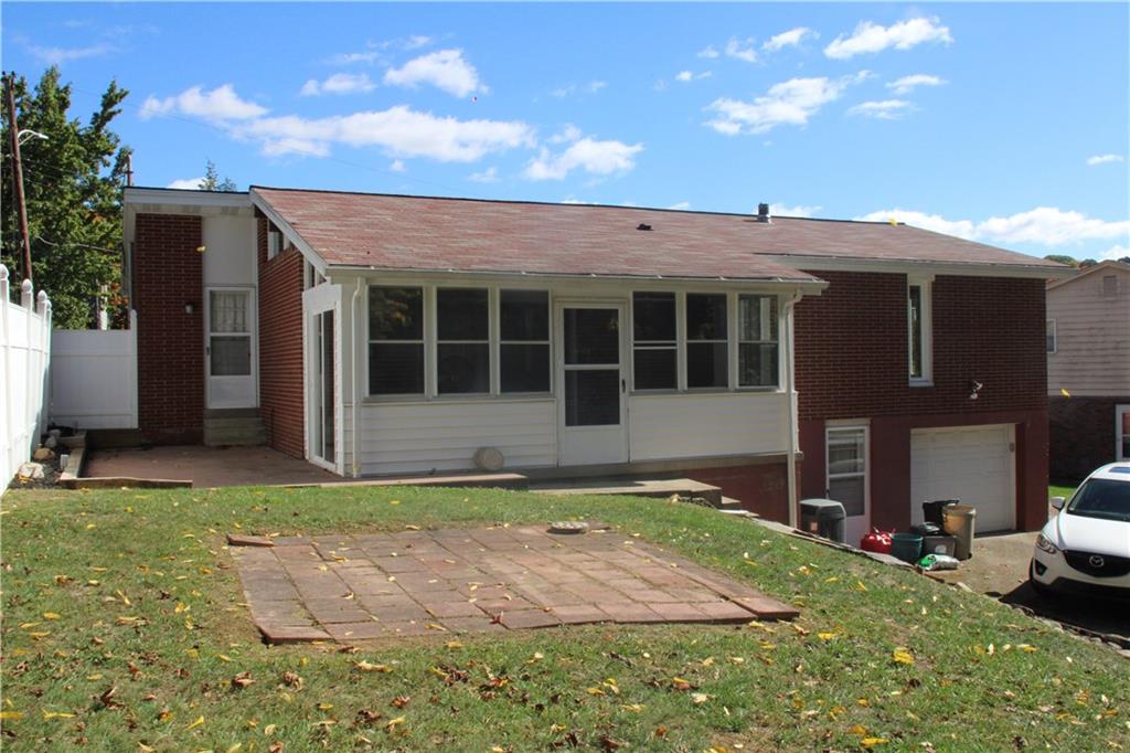 368 Donnell Road Lower Burrell, PA 15068 - Photo 3 of 25 Gallery Image 3