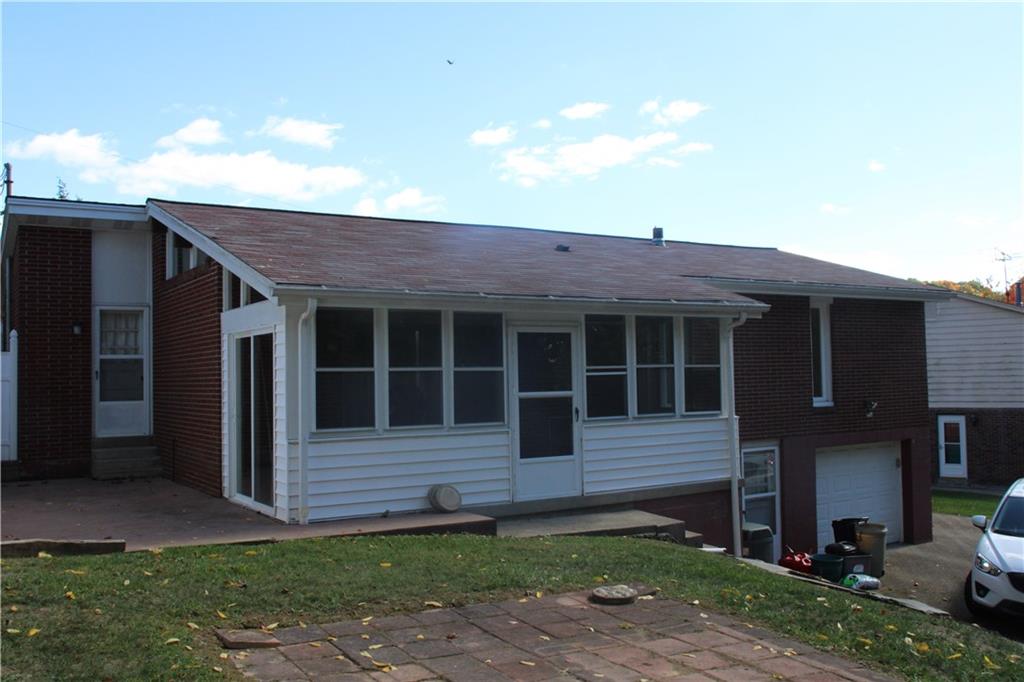 368 Donnell Road Lower Burrell, PA 15068 - Photo 4 of 25 Gallery Image 4