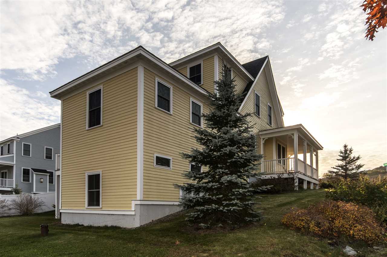 2 Pierce Drive Rochester, NH 03867 - Photo 4 of 40