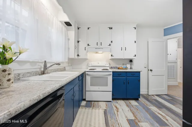 $249,000 | 219 Harrell Street, Elizabeth City, NC 27909