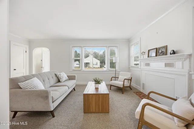 $249,000 | 219 Harrell Street, Elizabeth City, NC 27909