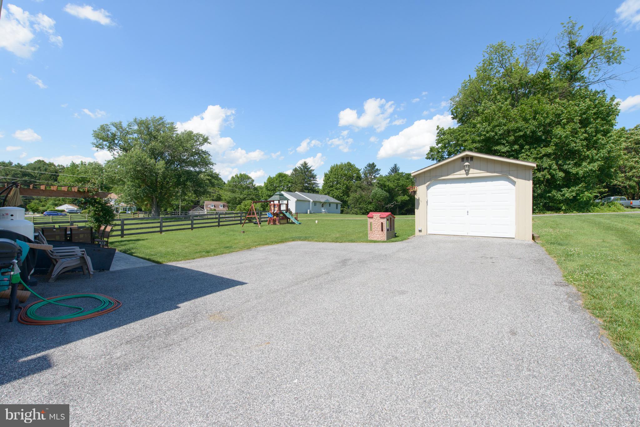 16921 Hereford Road Monkton, MD 21111 - Photo 26 of 30 Exterior (Rear)