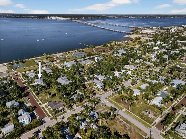 $999,000 | 116 Dolly Street, Punta Gorda, FL 33950