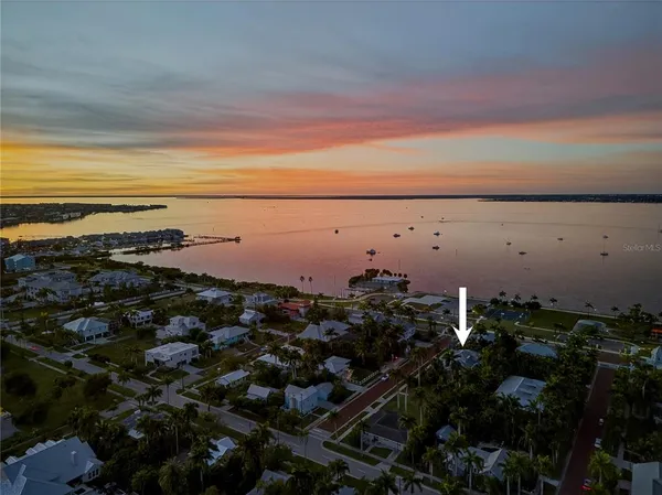 $999,000 | 116 Dolly Street, Punta Gorda, FL 33950
