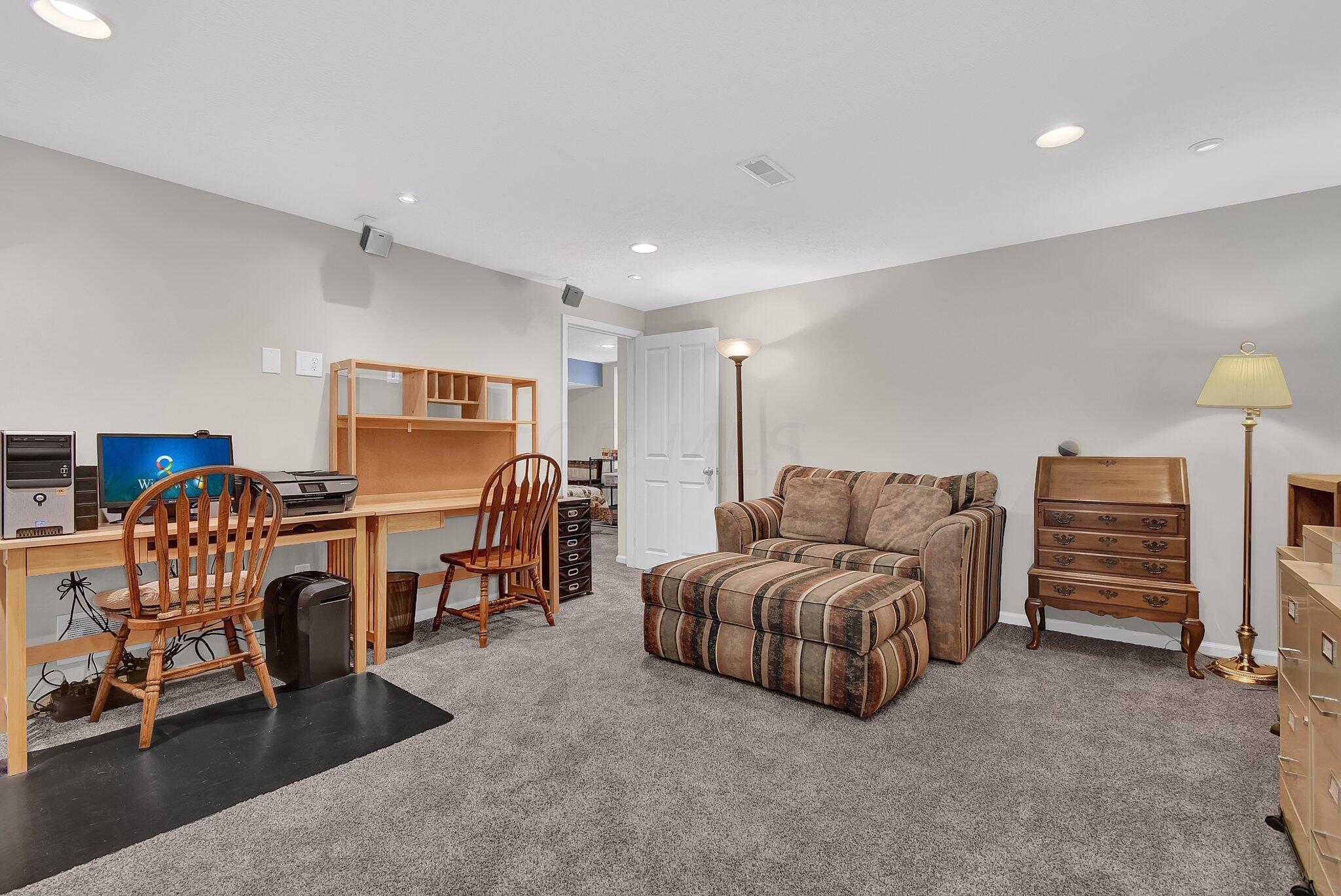 1197 Shagbark Road, Unit 20119 Columbus, OH 43230 - Photo 18 of 27 Finished LL