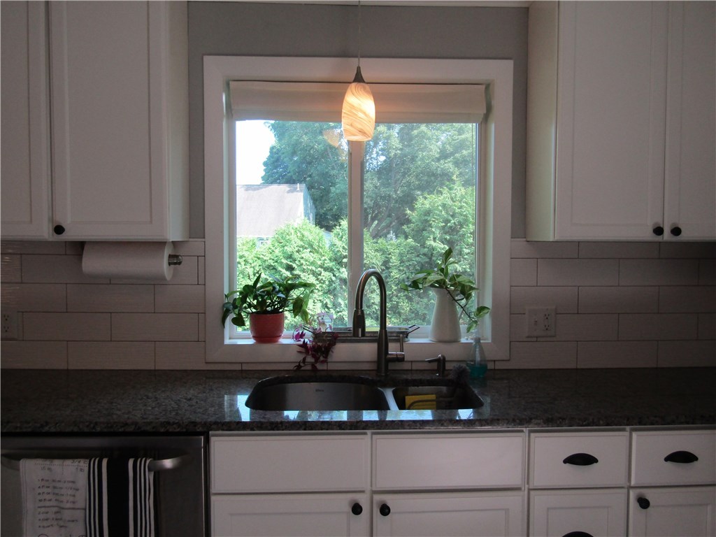 9 Rolling Acres Drive Cumberland, RI 02864 - Photo 13 of 31 Gallery Image 13