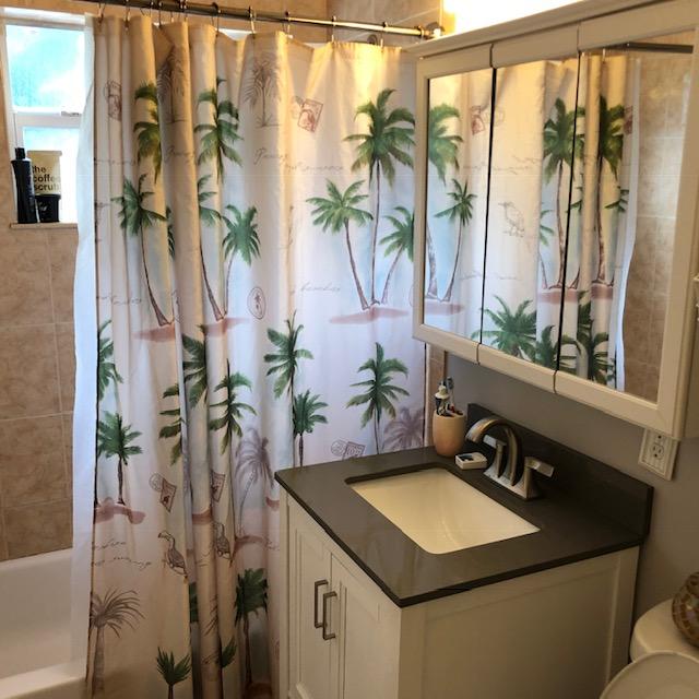 2136 Northeast 4th Avenue Boca Raton, FL 33431 - Photo 17 of 30 Bathroom # 2