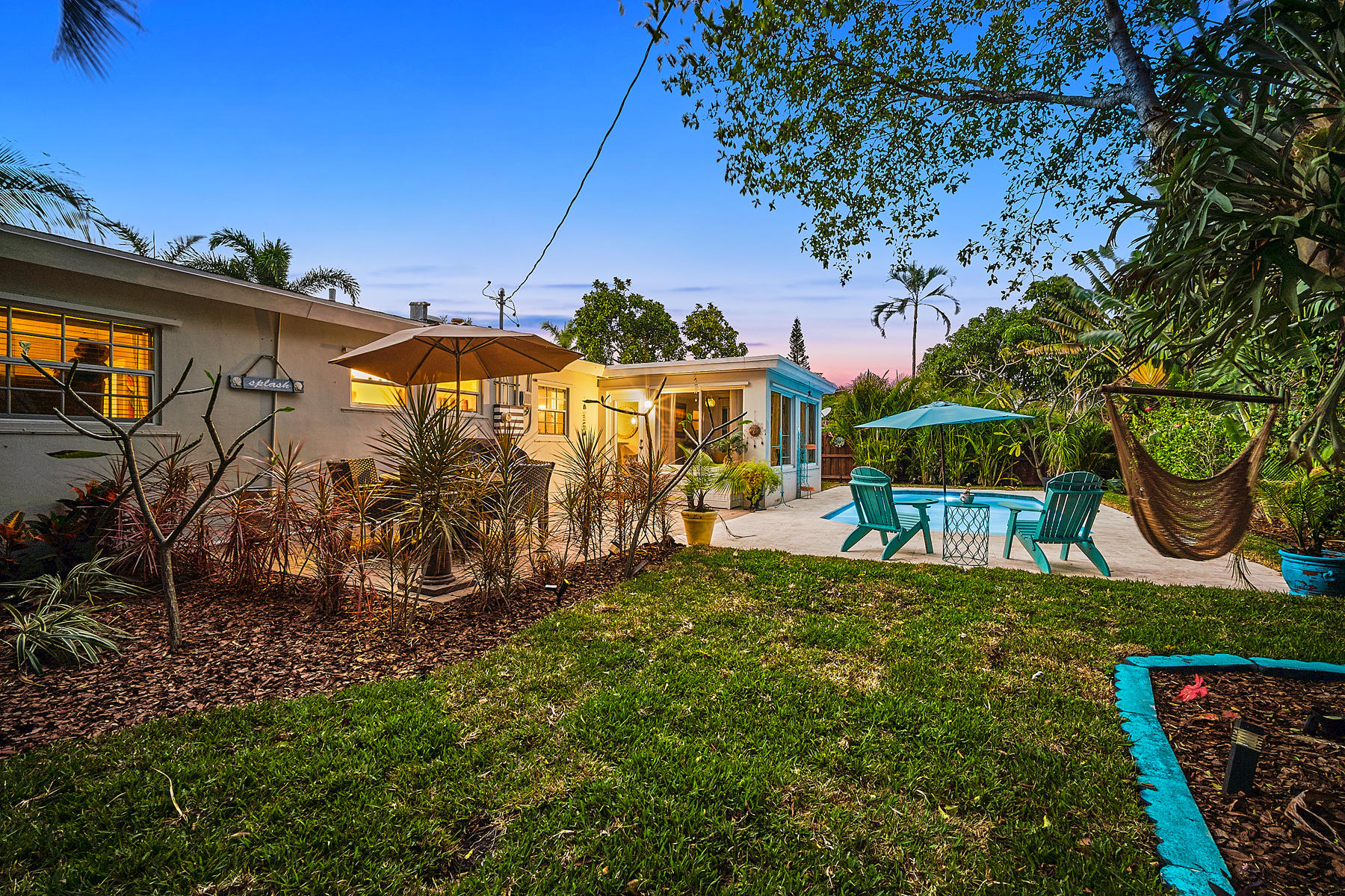 2136 Northeast 4th Avenue Boca Raton, FL 33431 - Photo 23 of 30 Fenced Yard