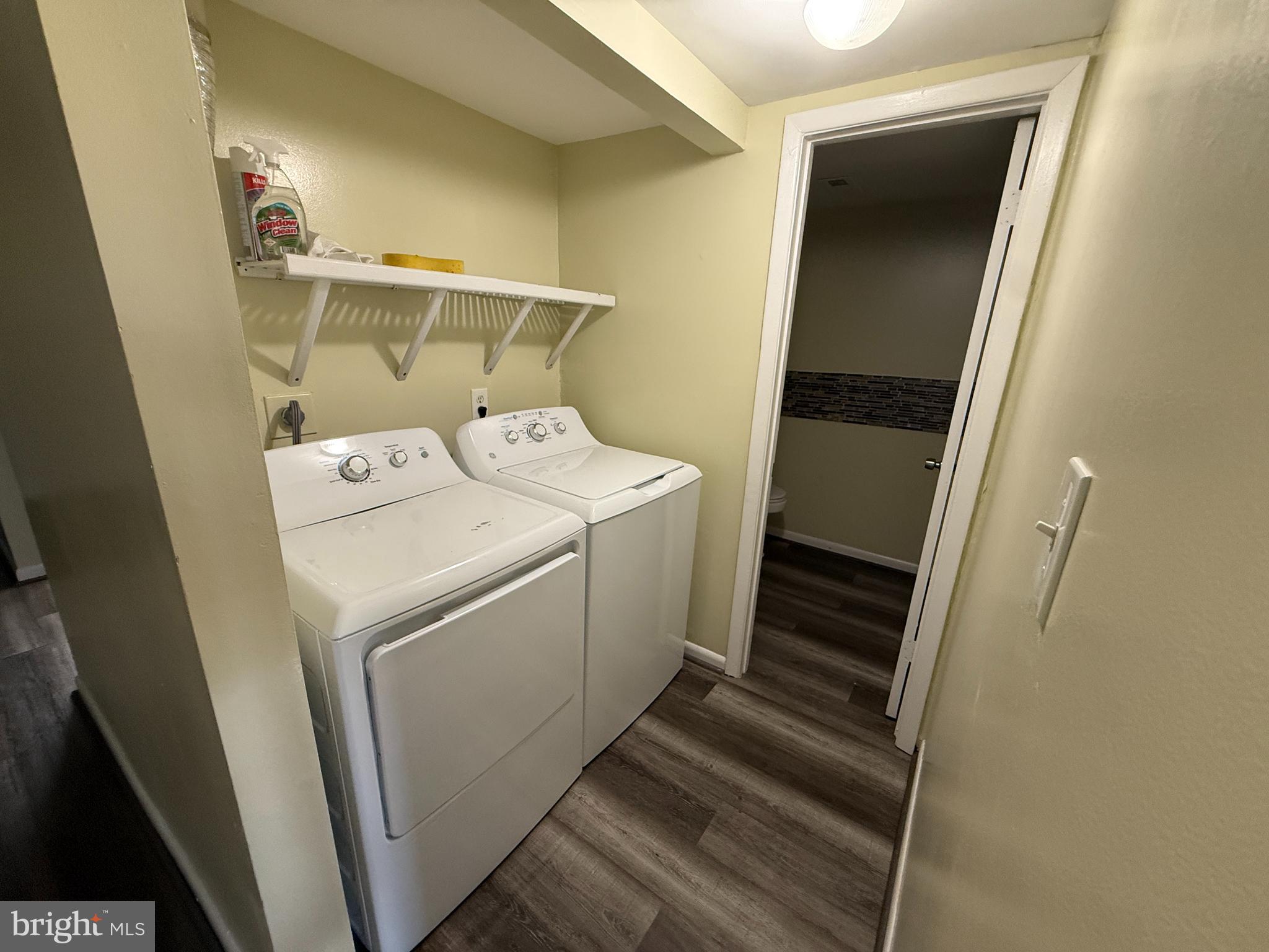 4306 Eileen Court Woodbridge, VA 22193 - Photo 4 of 14