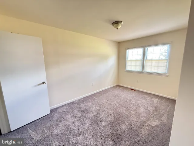 $2,200 | 4306 Eileen Court, Woodbridge, VA 22193